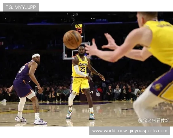 NBA赛况：湖人连胜终结，詹姆斯贡献40分仍遗憾落败，詹姆斯率领湖人夺冠