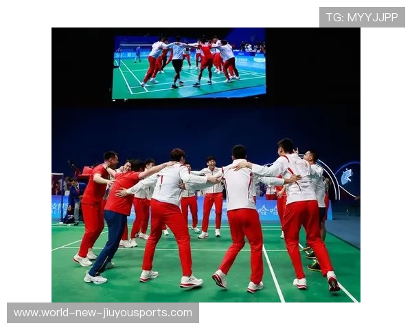 青春拼搏是中国篮球最亮底色，青春拼搏是中国篮球最亮底色吗